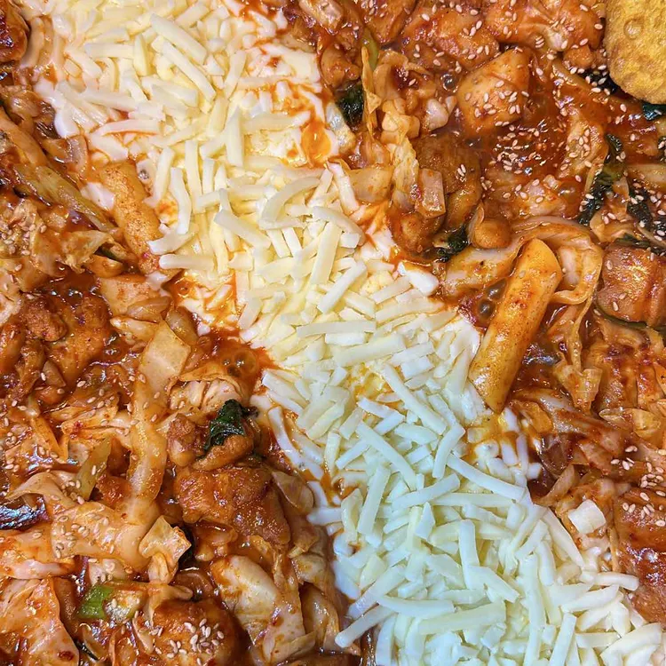 홍춘천 대표 사진