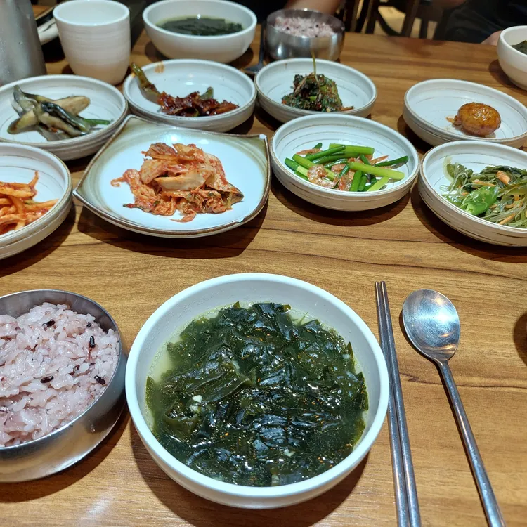 김이순장춘 대표 사진
