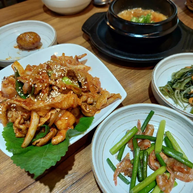 김이순장춘 대표 사진