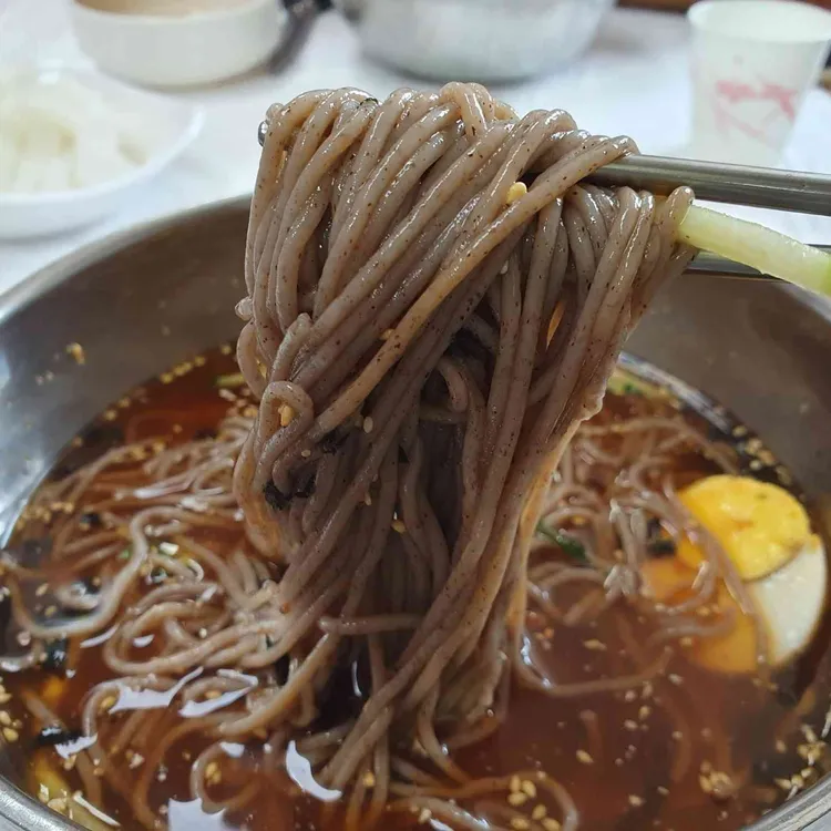 술샘막국수 대표 사진