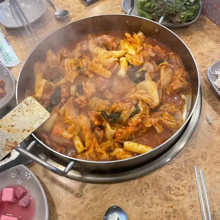 춘천고을닭갈비 대표 사진
