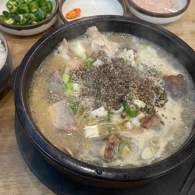 방배동순대국 대표 사진