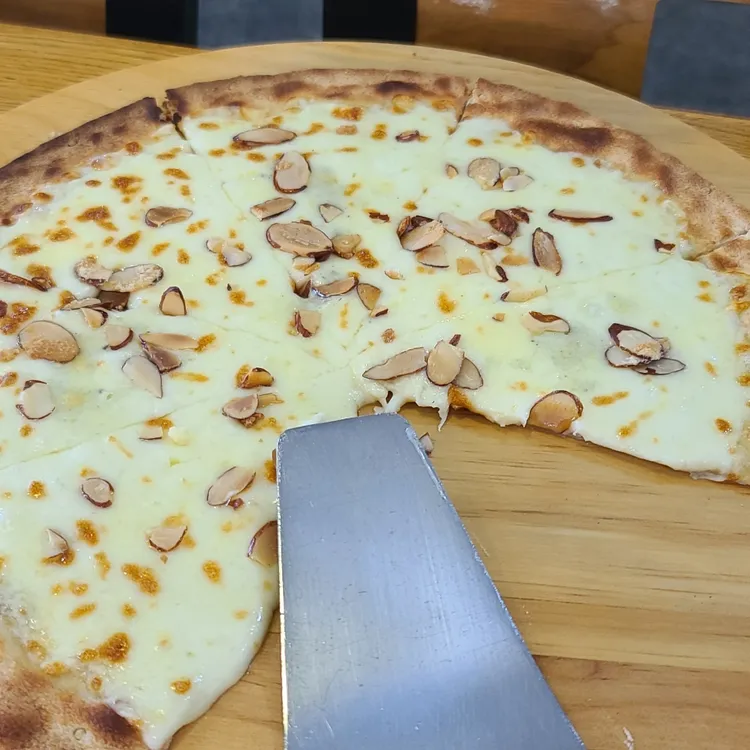 농부우리밀손칼국수 대표 사진