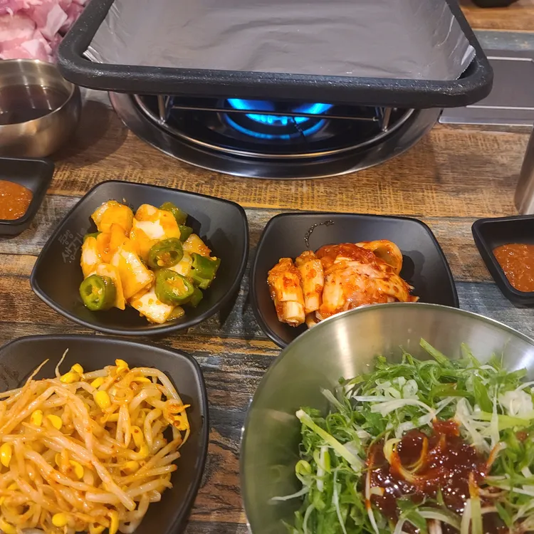 간장삼겹살 동방생고기 대표 사진