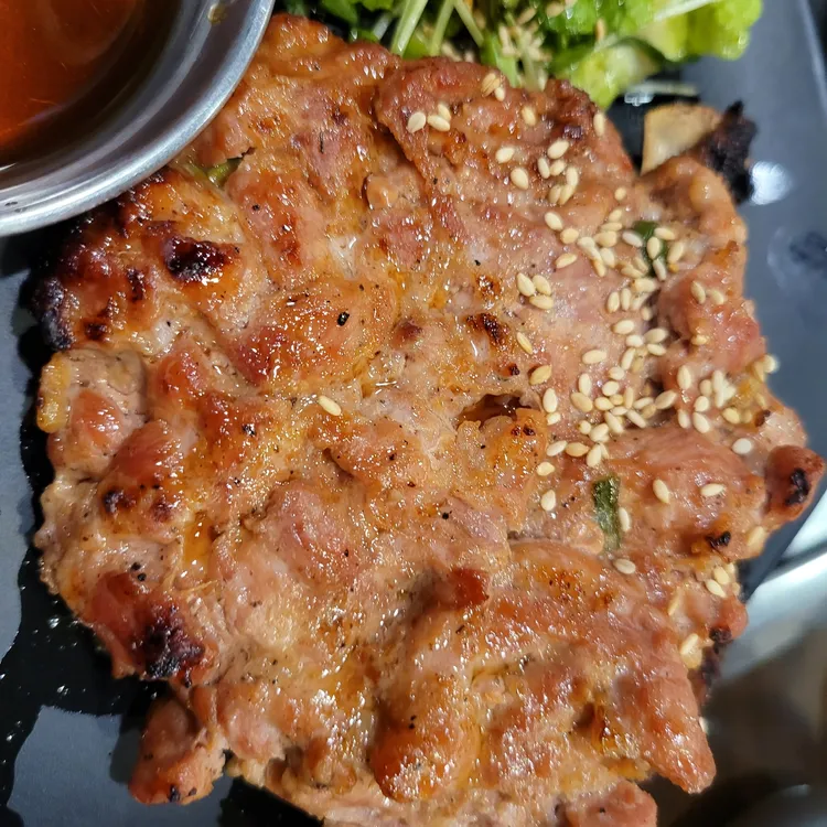 엉뚱식당 대표 사진