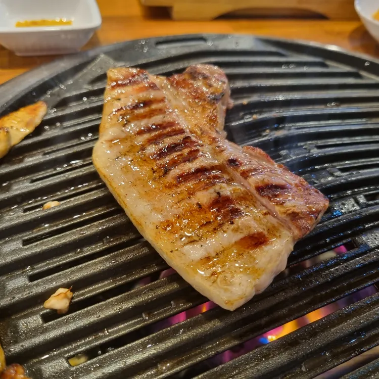 대박꽃돼지 정육식당 대표 사진