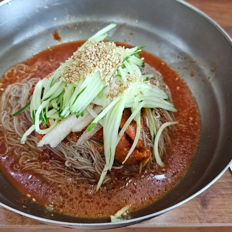 함흥냉면 대표 사진