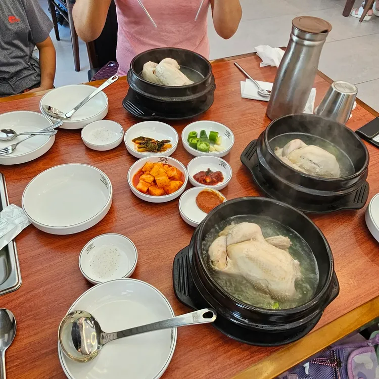 고려조삼계탕 대표 사진