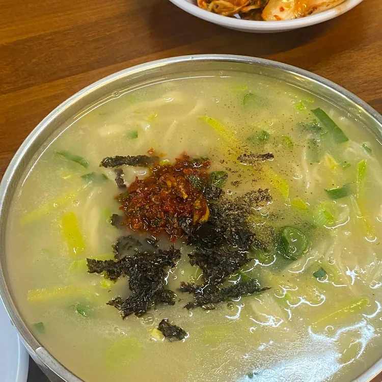 은고개손칼국수 대표 사진
