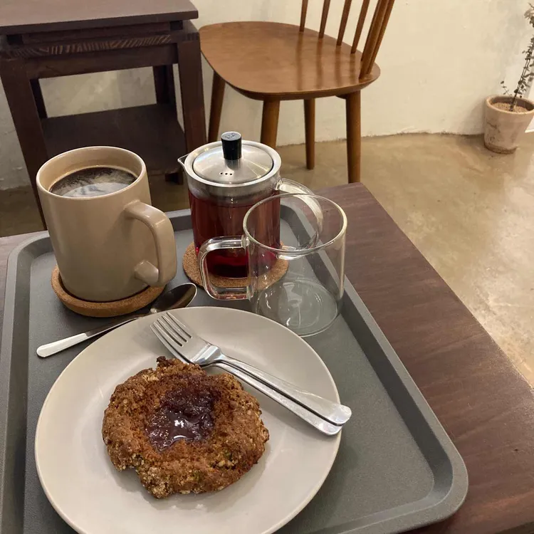 쓰리띵스 대표 사진