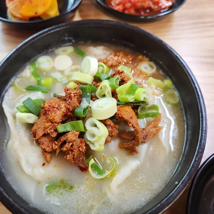 이북식손만두국밥 대표 사진