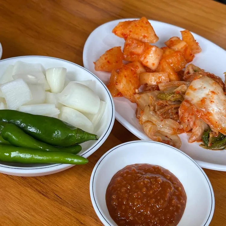 진성 옛날소머리국밥 대표 사진