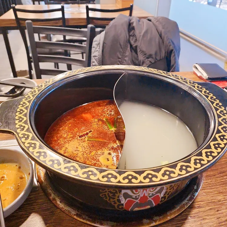 촨촨향 훠궈 대표 사진