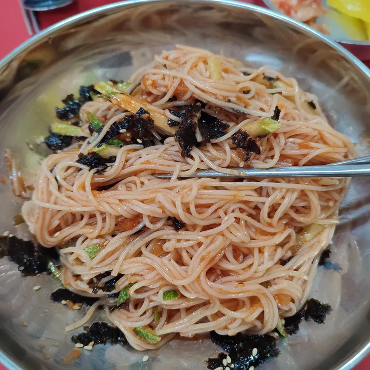 홍두깨칼국수 대표 사진