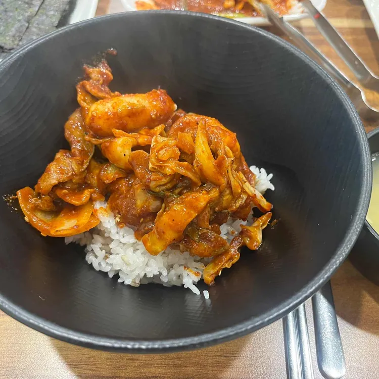 돈쭈 대표 사진