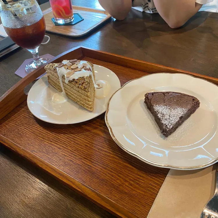 커피계절 대표 사진