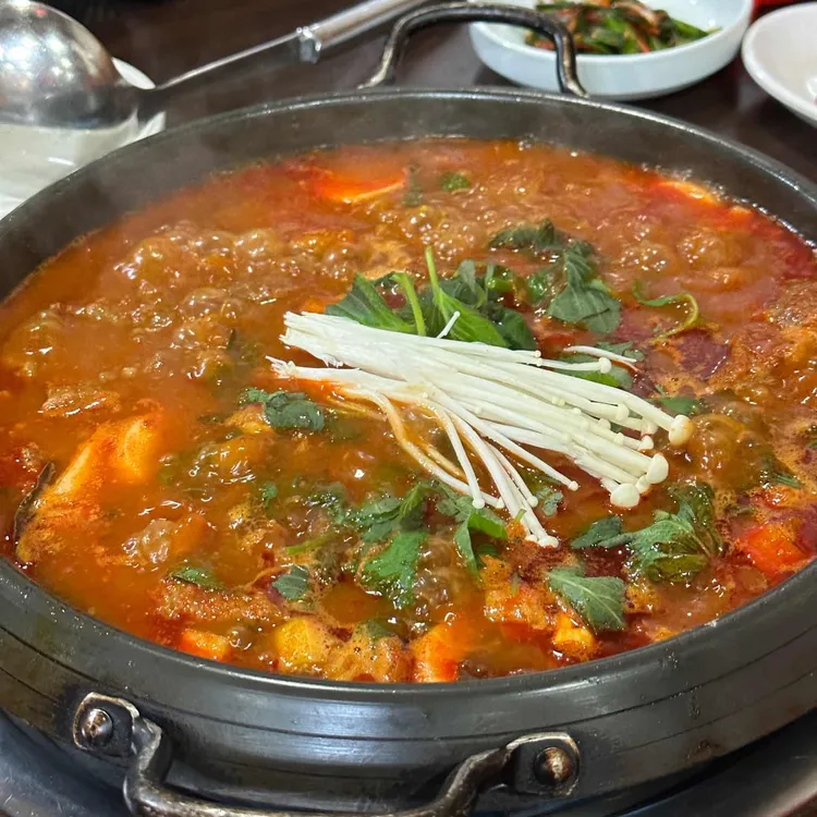 28년전통 의정부부대찌개 대표 사진