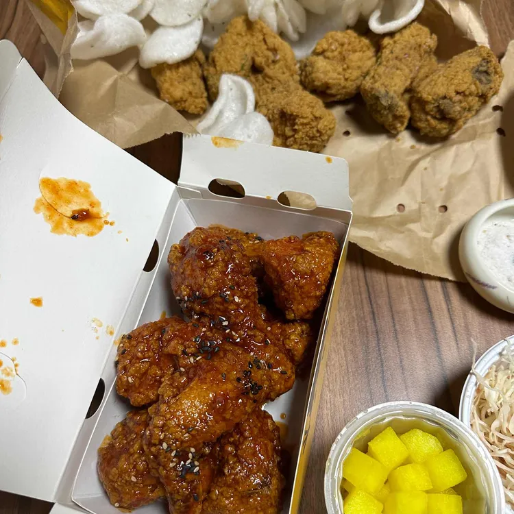 쌀통닭 대표 사진