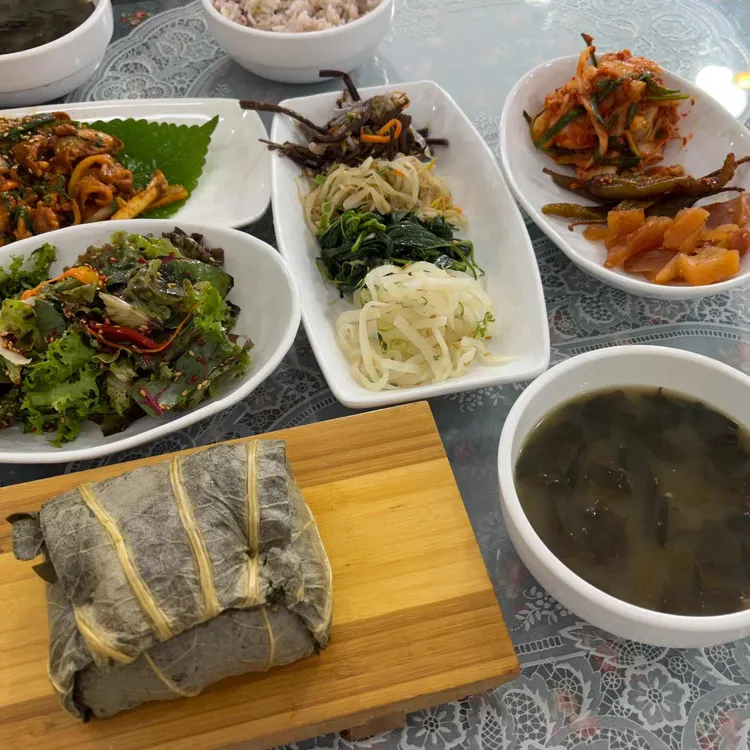 아뜨랑 대표 사진