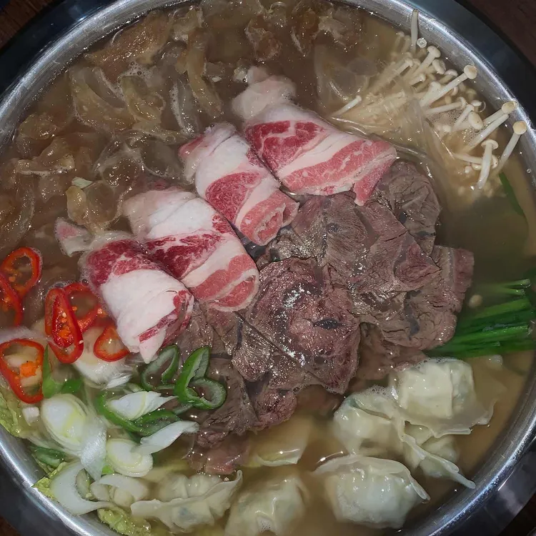 피팅룸 대표 사진