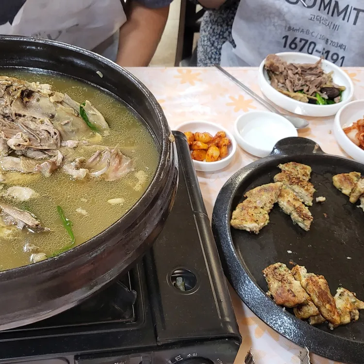 지호한방삼계탕 대표 사진