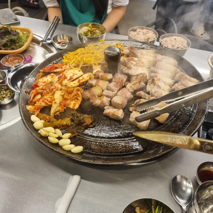 목구멍 대표 사진