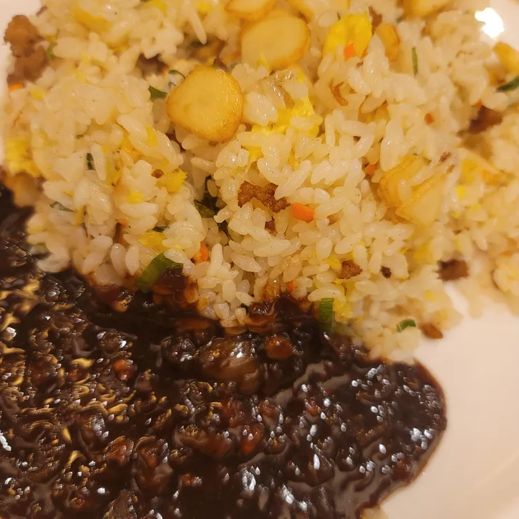 만강홍 대표 사진