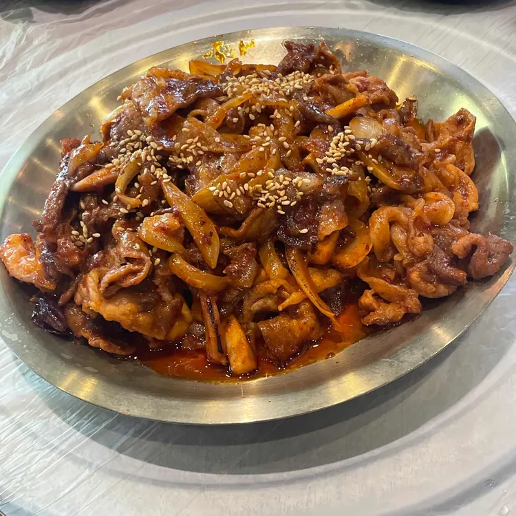 간홍 대표 사진