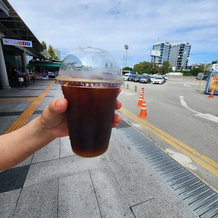 탐앤탐스  대표 사진