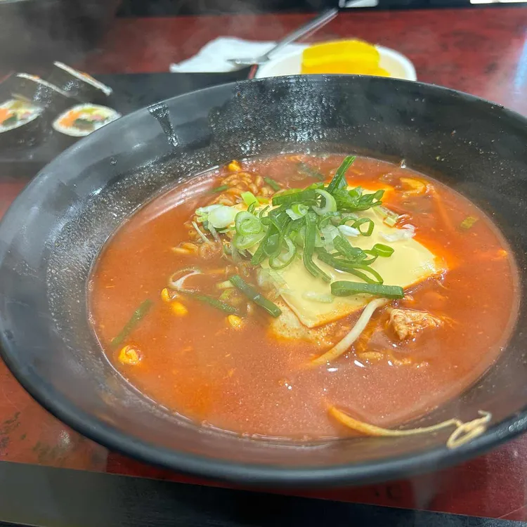 식겁라면순두부 광교점 대표 사진