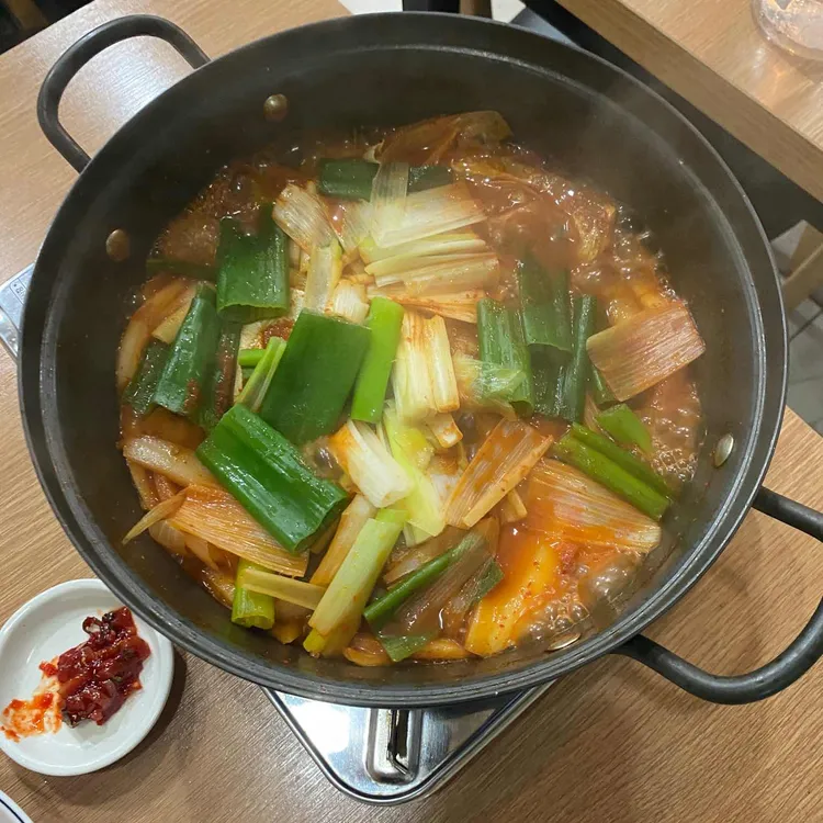 둥근상시골집 대표 사진