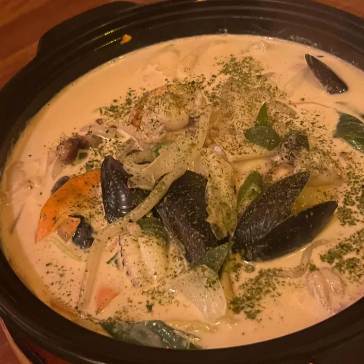 토모 대표 사진