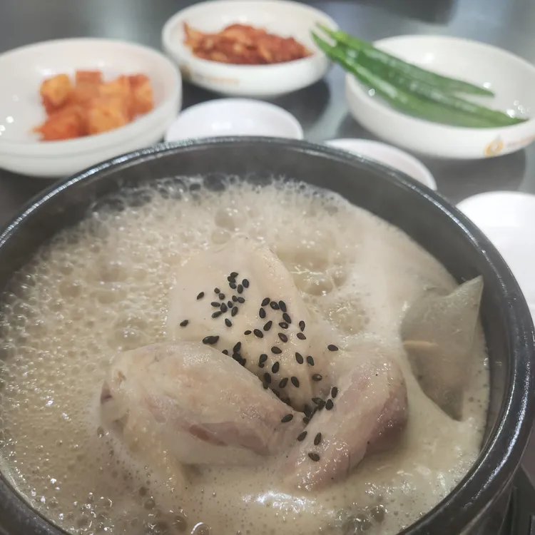 지호한방삼계탕 대표 사진