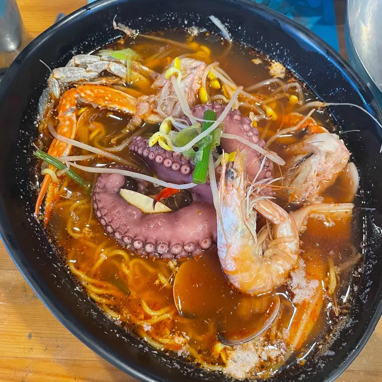 떠돌이식객 대표 사진