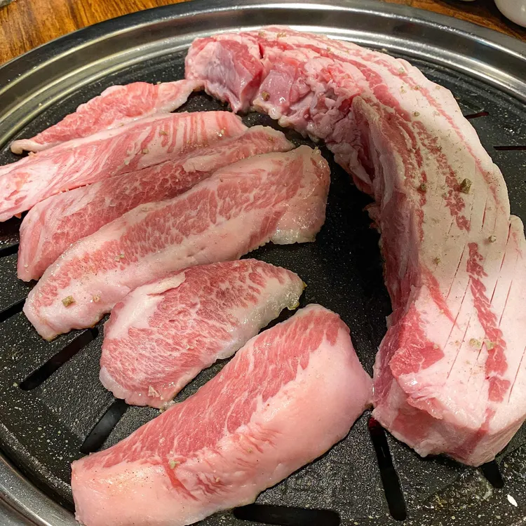 고기굽는남자 대표 사진