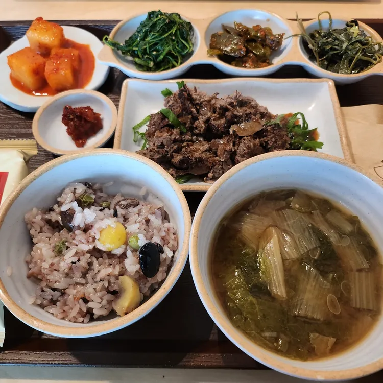 라본느 대표 사진