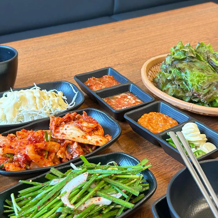 백년족발보쌈 근화점 - 춘천 족발, 보쌈 맛집 | 다이닝코드, 빅데이터 맛집검색