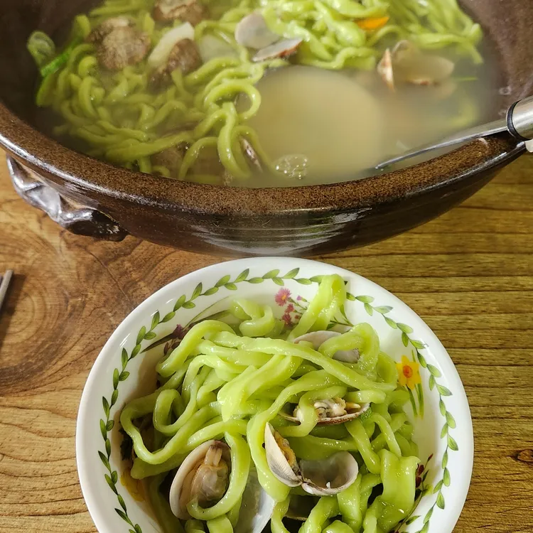 초록밀칼국수 대표 사진