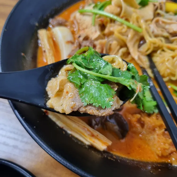 마라생각엔 대표 사진