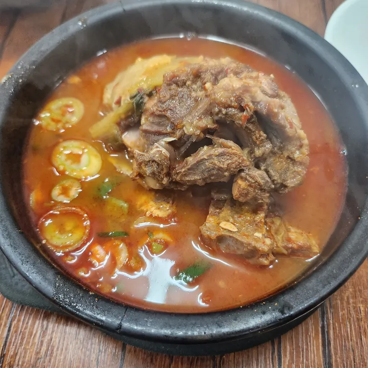 토종선지뼈다귀해장국 대표 사진