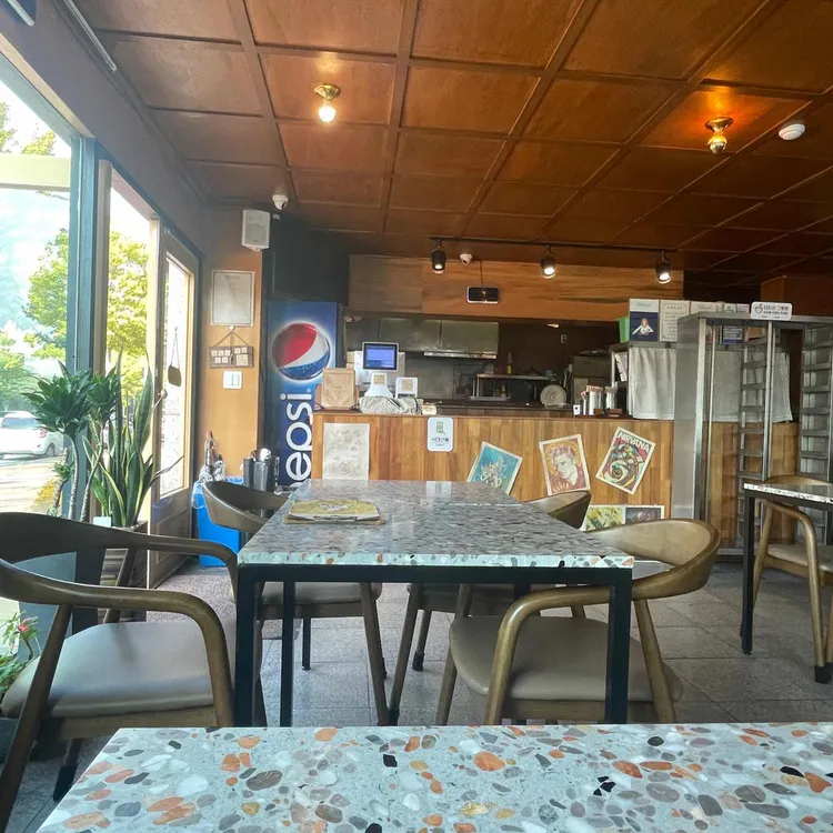 카바레식당 대표 사진