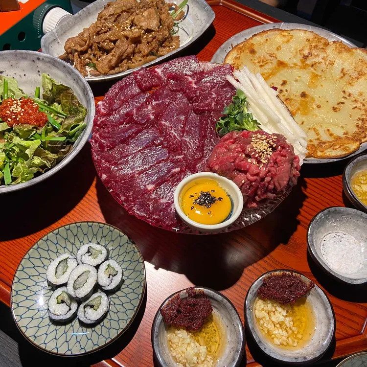 대중소 대표 사진