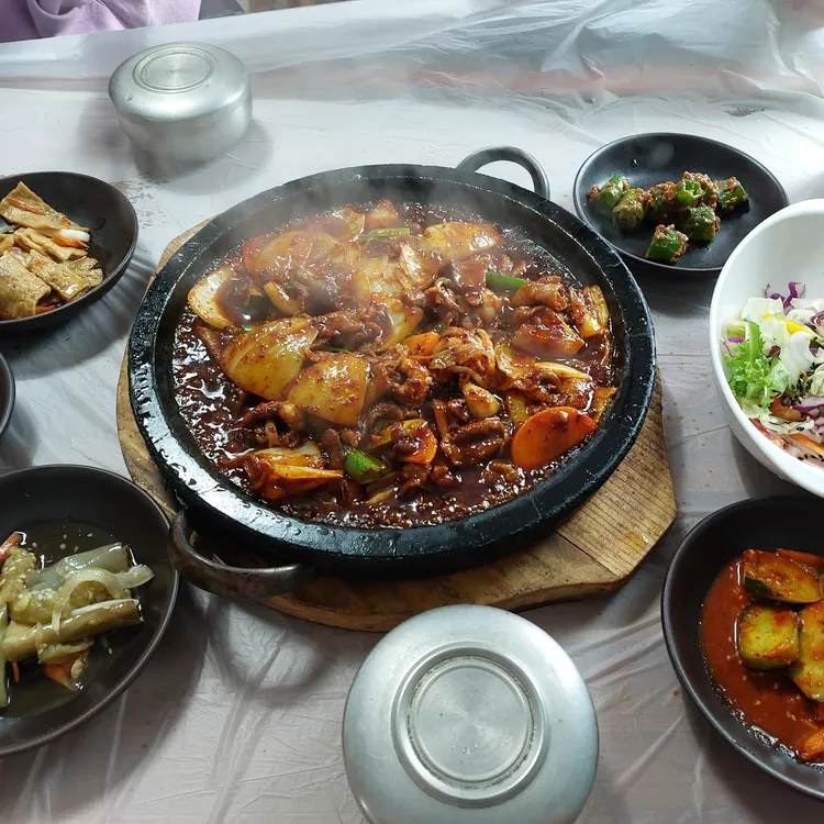 콩밭 대표 사진
