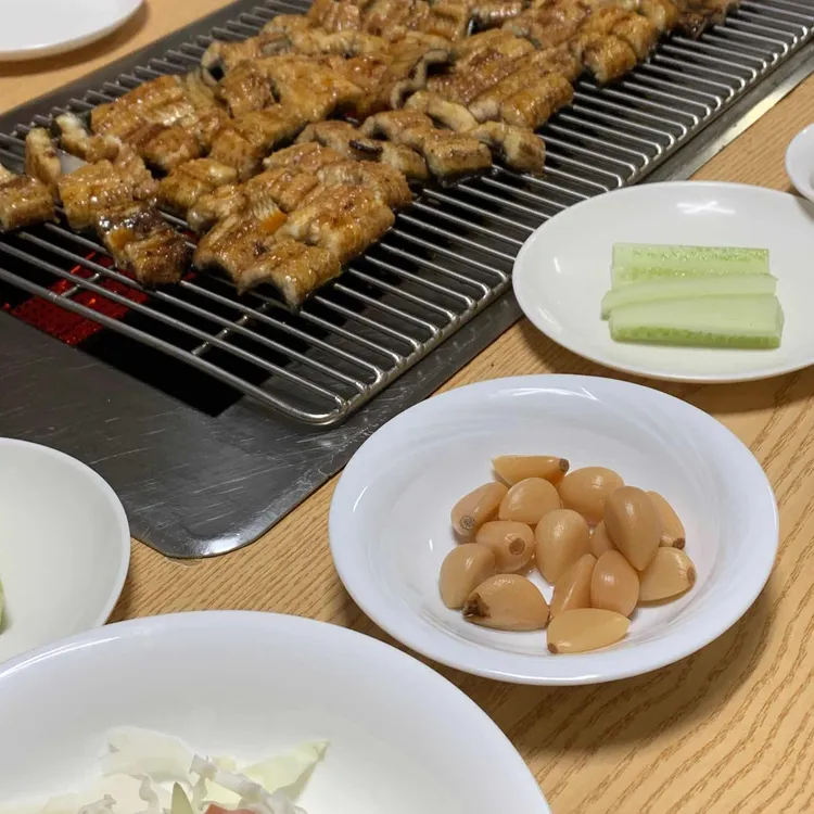 강변식당 대표 사진
