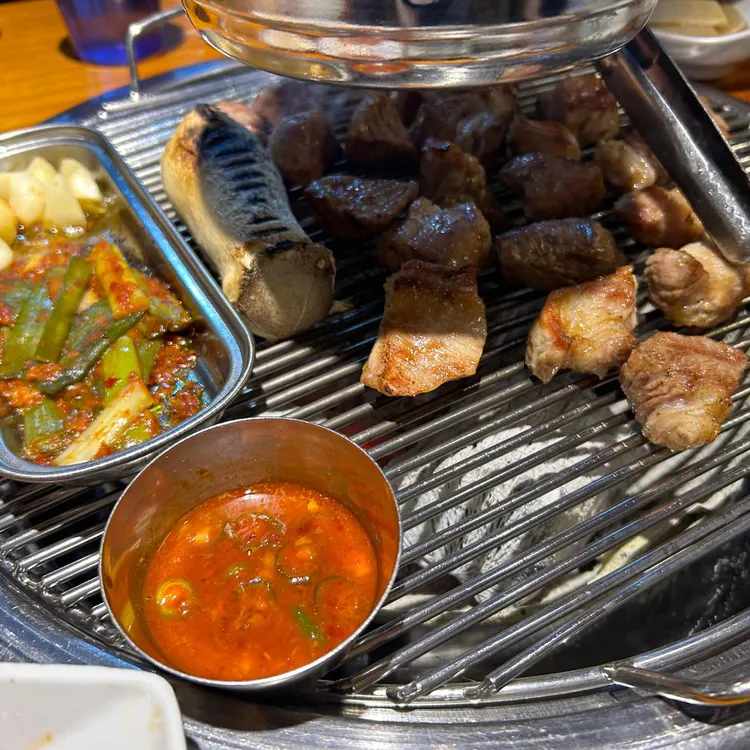 복돼지랑 낙지 대표 사진