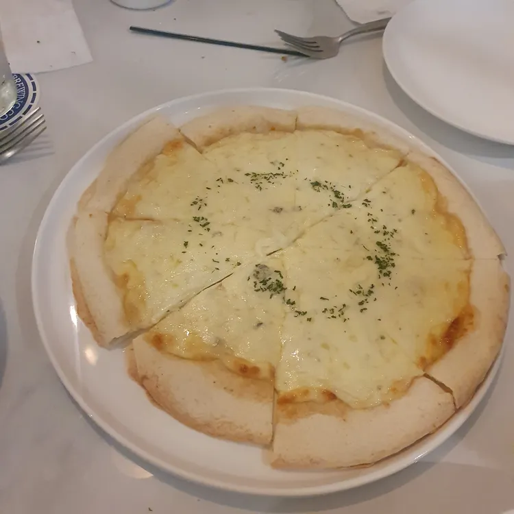 몰틀리 대표 사진