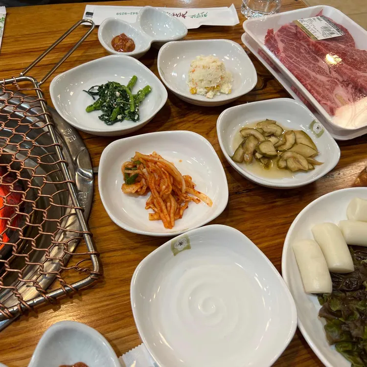 화성농협 칠갑산 청정한우타운 대표 사진
