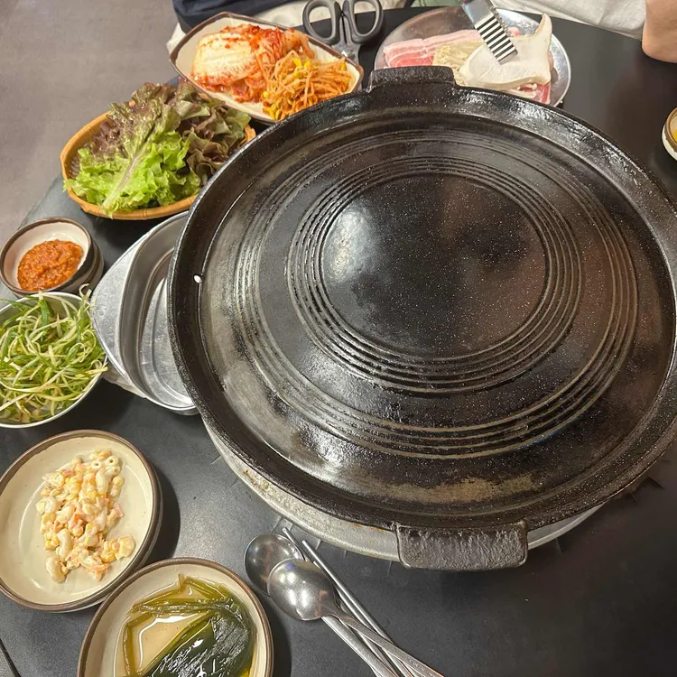 장군솥뚜껑 대표 사진