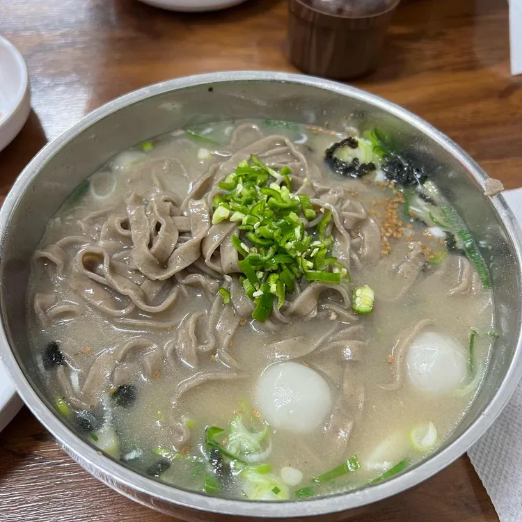 봉평메밀막국수 대표 사진