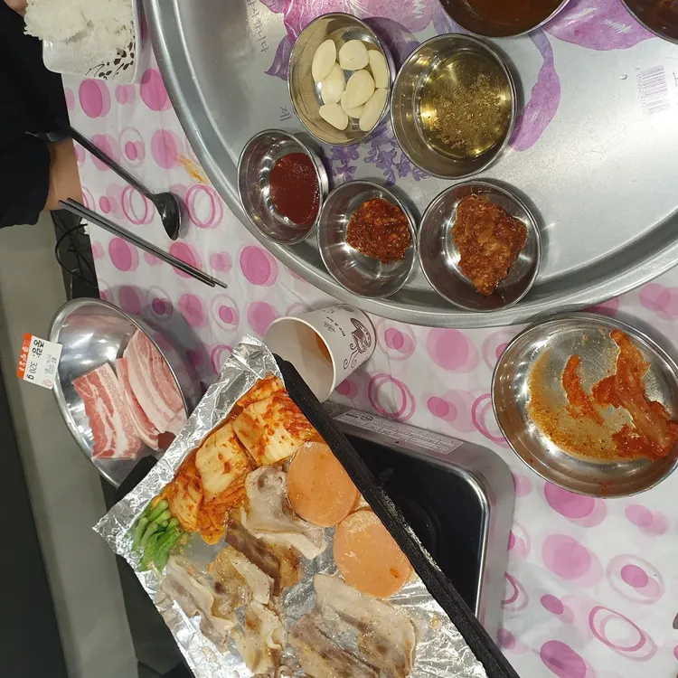 양철통 대표 사진